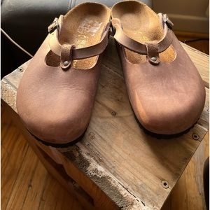 Birkenstock Boston Clogs